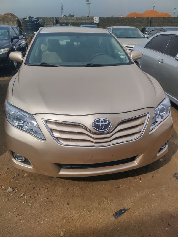 Thumbnail 3 of 2010 Toyota Camry